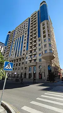 Kirayə verilir 3 otaqlı mənzil 80 m² — Bakı 3 otaq 80.00 m²