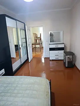 Kirayə verilir 3 otaqlı mənzil 68 m² — Bakı, Memar Əcəmi yanı 3 otaq 68.00 m²