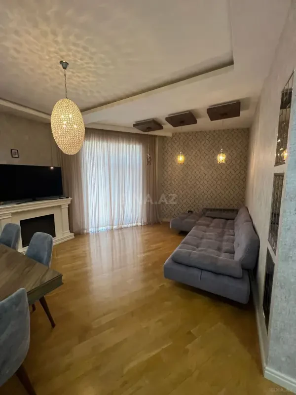 Kirayə verilir 3 otaqlı mənzil 103 m²