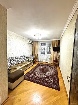 Kirayə verilir 2 otaqlı mənzil 70 m² — Bakı, Bakıxanov 2 otaq 70.00 m²