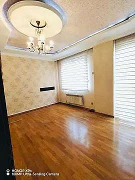 Kirayə verilir 3 otaqlı ofis 160 m² — Bakı 3 otaq 160.00 m²