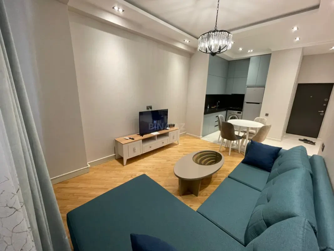 Kirayə verilir 2 otaqlı mənzil 62 m²