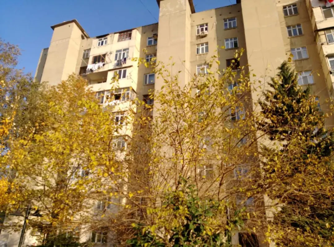 Satılır 2 otaqlı mənzil 50 m²