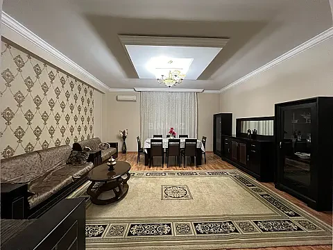Satılır 3 otaqlı mənzil 110 m² — Bakı, Həzi Aslanov qəs. 3 otaq 110.00 m²