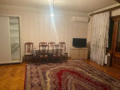 Kirayə verilir 3 otaqlı mənzil 80 m² — Bakı, Memar Əcəmi yanı 3 otaq 80.00 m²