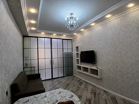 Kirayə verilir 2 otaqlı mənzil 70 m² — Bakı, Nəsimi 2 otaq 70.00 m²