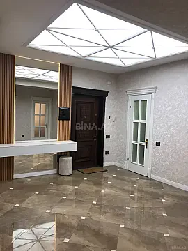Kirayə verilir 3 otaqlı mənzil 150 m² — Bakı, Nərimanov 3 otaq 150.00 m²