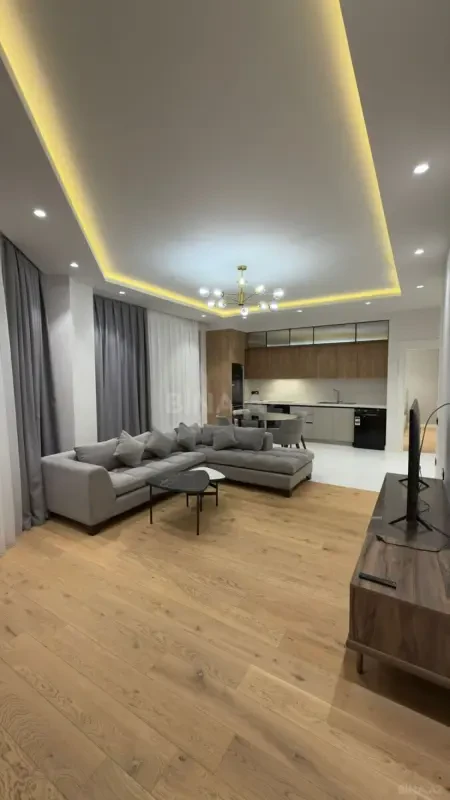 Kirayə verilir 3 otaqlı mənzil 115 m²