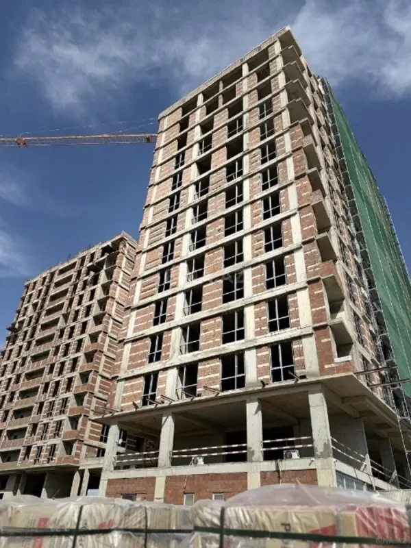 Satılır 2 otaqlı mənzil 90 m²