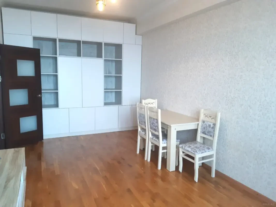 Kirayə verilir 1 otaqlı mənzil 50 m²