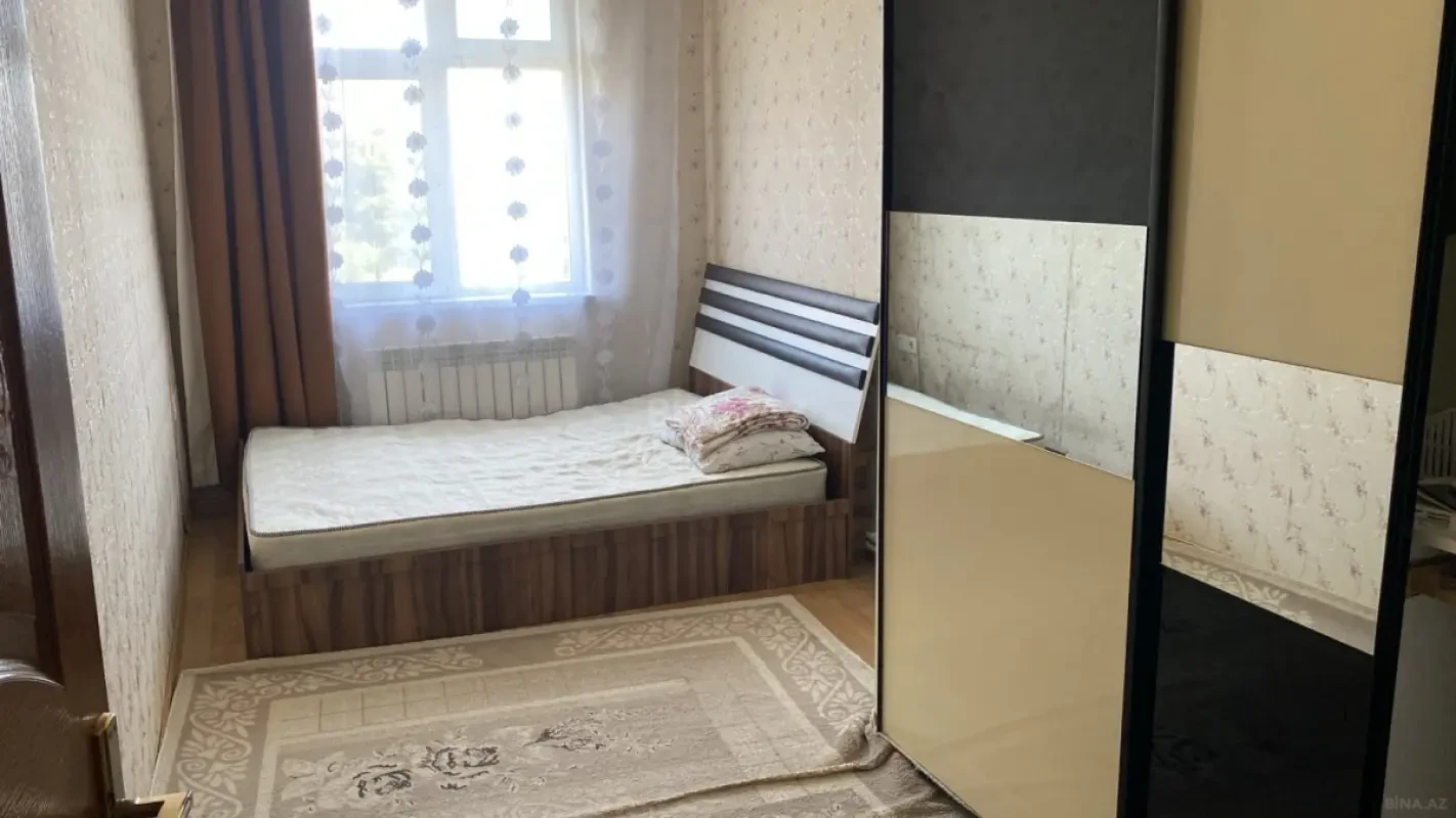 Kirayə verilir 2 otaqlı mənzil 50 m²