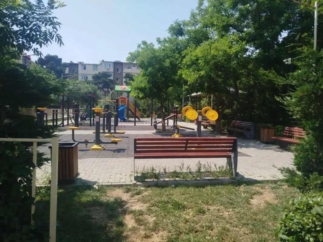 Satılır 1 otaqlı mənzil 40 m²