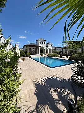 Satılır 5 otaqlı həyət evi 300 m² — Bakı, Mərdəkan 5 otaq 300.00 m²