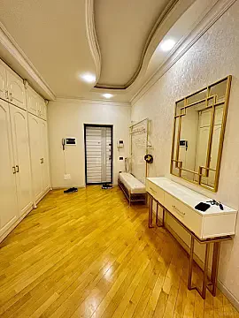 Kirayə verilir 2 otaqlı mənzil 101.7 m² — Bakı, Nizami 2 otaq 101.70 m²