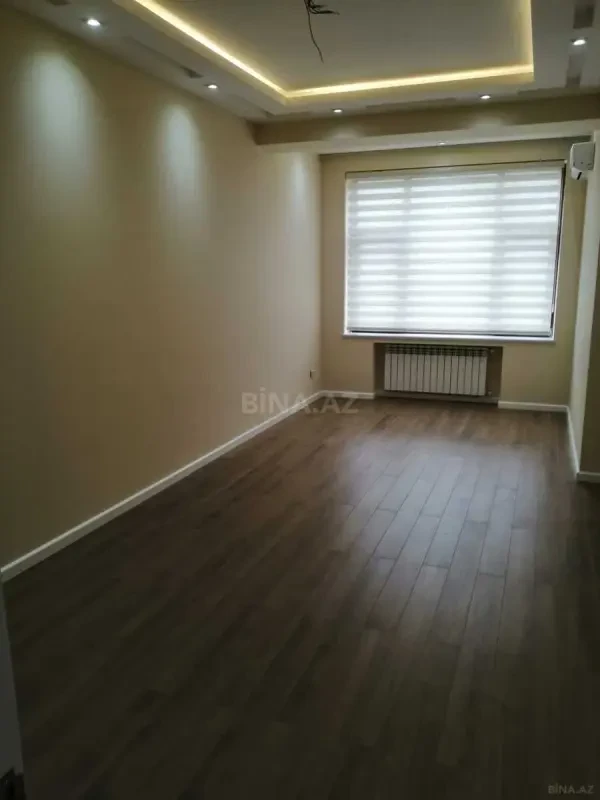 Kirayə verilir 2 otaqlı ofis 90 m²