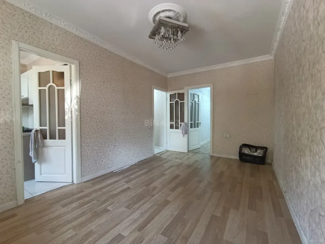 Kirayə verilir 2 otaqlı mənzil 64 m²