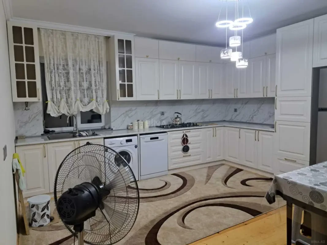 Kirayə verilir 2 otaqlı həyət evi 120 m²