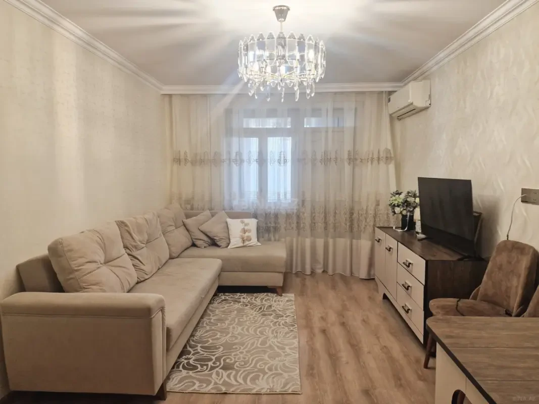 Kirayə verilir 2 otaqlı mənzil 45 m²