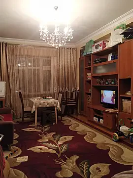 Satılır 2 otaqlı mənzil 100 m² — Bakı, İnşaatçılar 2 otaq 100.00 m²