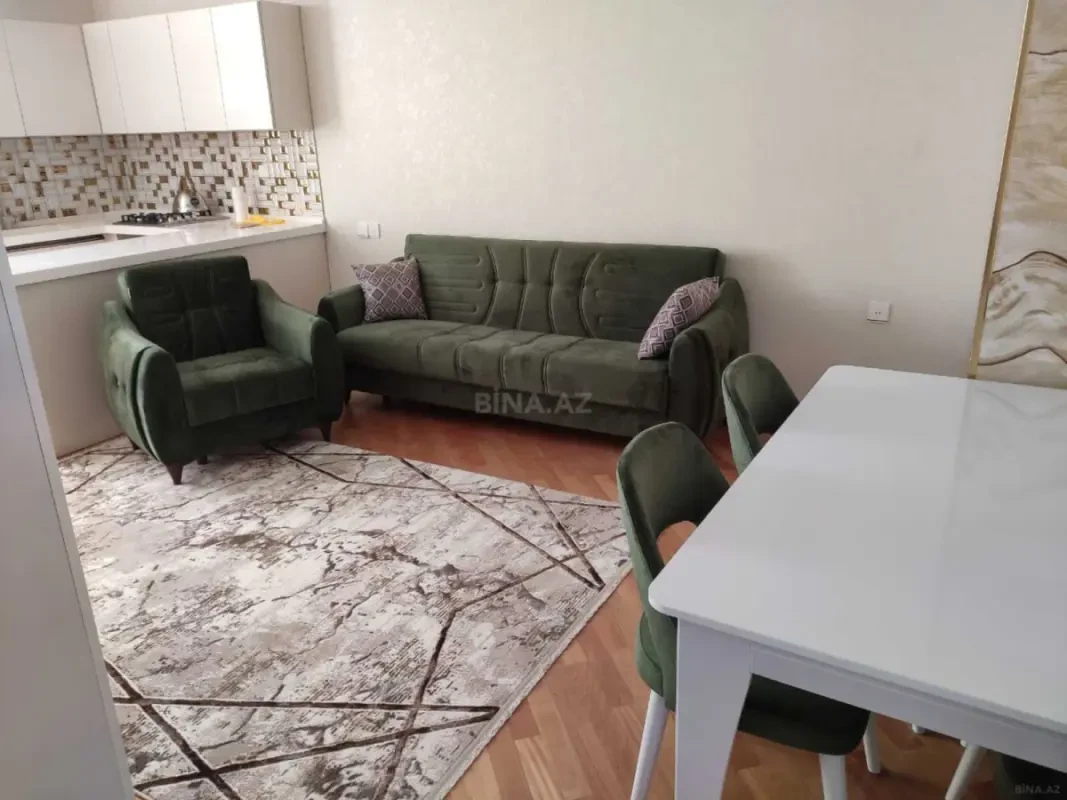 Kirayə verilir 3 otaqlı mənzil 110 m²