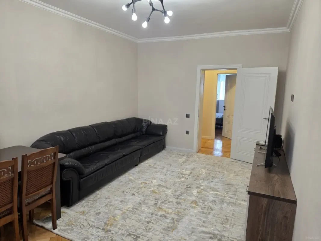 Kirayə verilir 3 otaqlı mənzil 88 m²