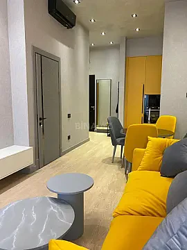 Kirayə verilir 2 otaqlı mənzil 65 m² — Bakı 2 otaq 65.00 m²