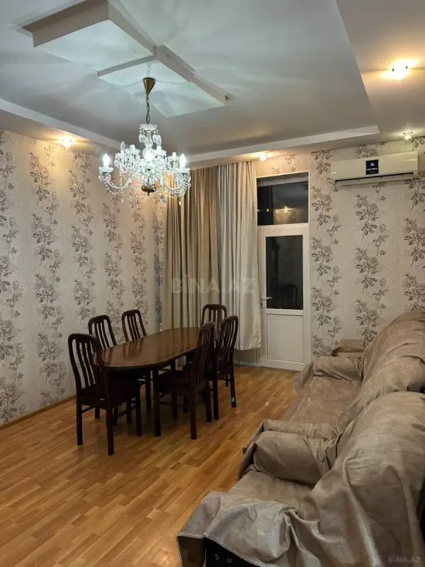 Kirayə verilir 3 otaqlı mənzil 82 m²