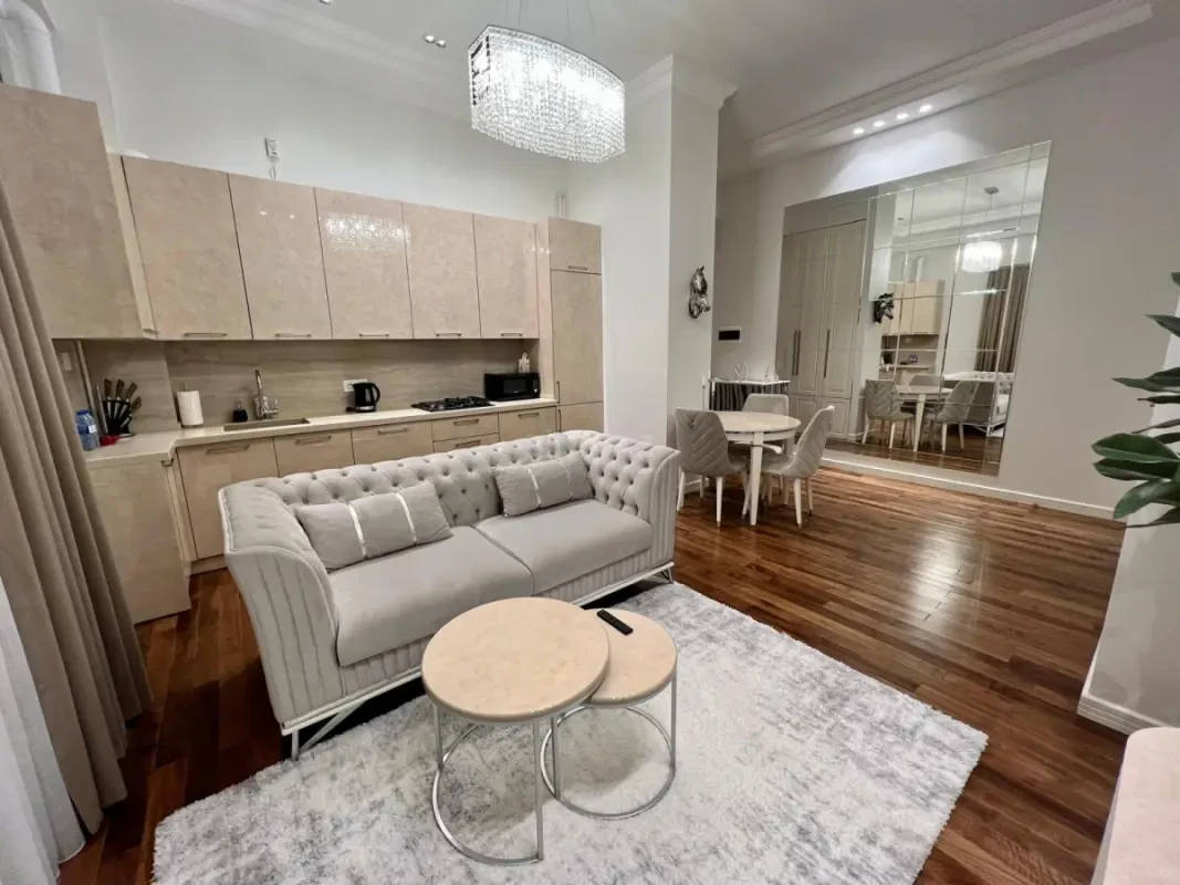 Kirayə verilir 2 otaqlı mənzil 50 m²