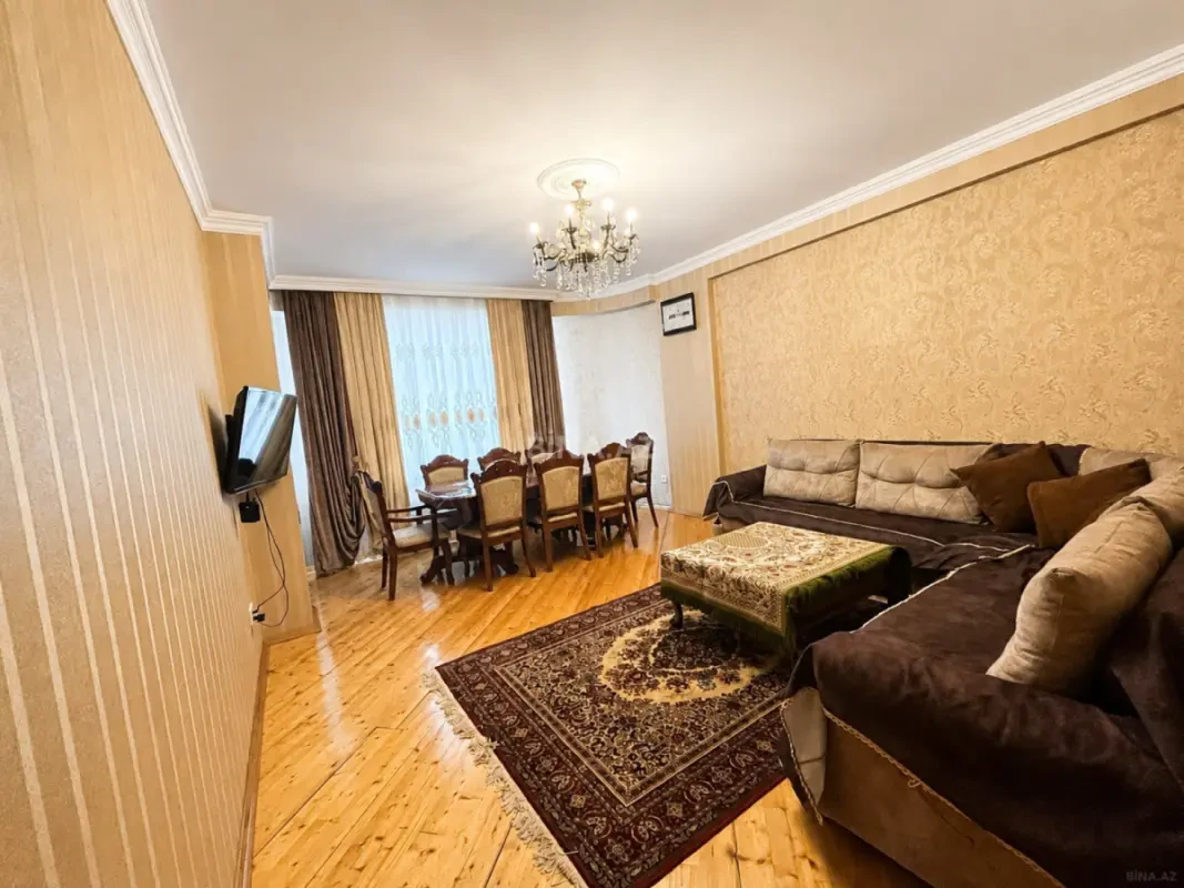 Satılır 3 otaqlı mənzil 96 m²
