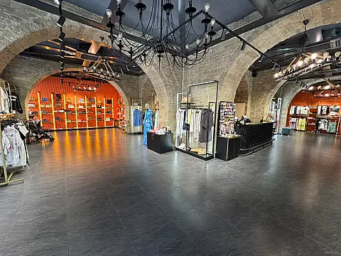 Kirayə verilir obyekt 600 m² — Bakı, Sahil qəs. 600.00 m²