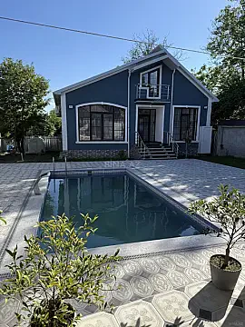 Kirayə verilir 4 otaqlı həyət evi 110 m² — Qəbələ 4 otaq 110.00 m²