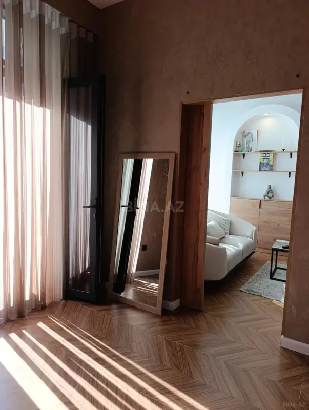 Satılır 1 otaqlı mənzil 74 m²