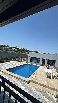 Kirayə verilir 4 otaqlı həyət evi 120 m² — Bakı, Novxanı 4 otaq 120.00 m²