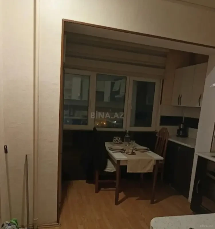 Kirayə verilir 2 otaqlı mənzil 65 m²