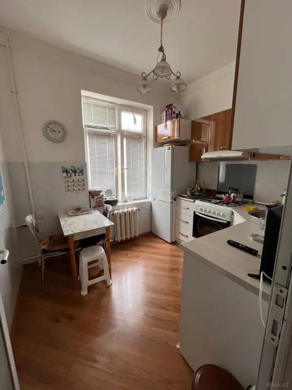 Satılır 2 otaqlı mənzil 60.6 m²
