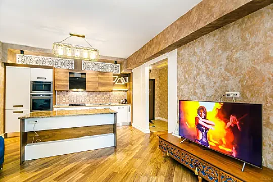 Kirayə verilir 3 otaqlı mənzil 150 m² — Bakı, Xətai 3 otaq 150.00 m²