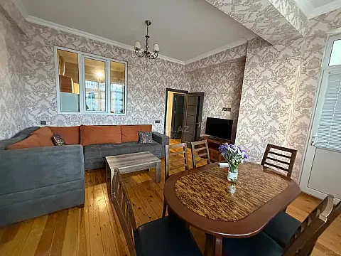 Kirayə verilir 2 otaqlı mənzil 65 m² — Bakı 2 otaq 65.00 m²