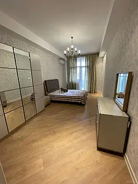 Kirayə verilir 3 otaqlı mənzil 150 m² — Bakı, Xətai 3 otaq 150.00 m²