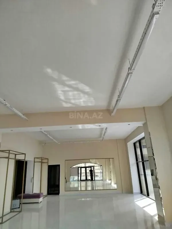Kirayə verilir obyekt 120 m²