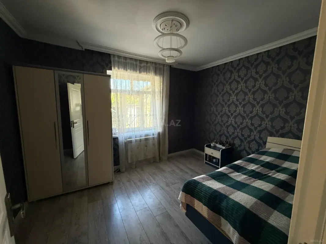 Satılır 4 otaqlı həyət evi 125 m²