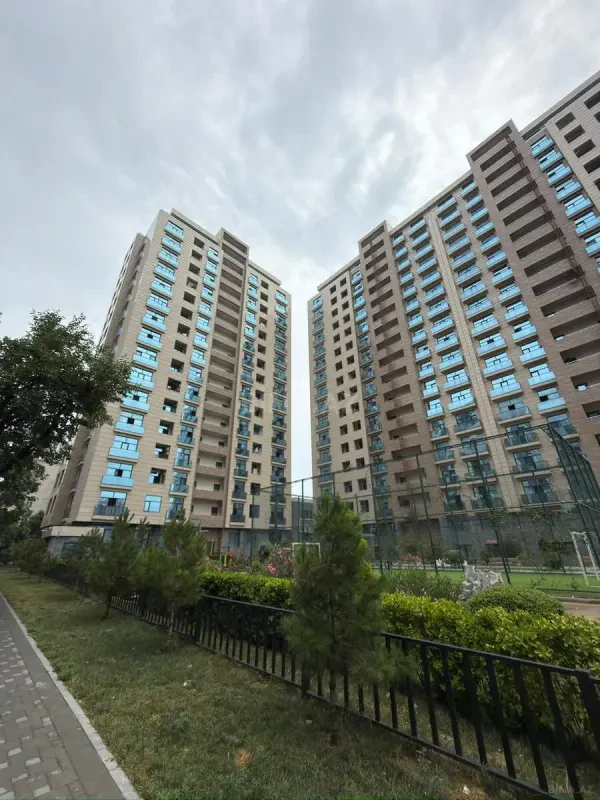 Satılır 3 otaqlı mənzil 78.8 m²