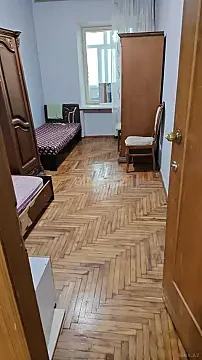Kirayə verilir 3 otaqlı mənzil 70 m² — Bakı 3 otaq 70.00 m²