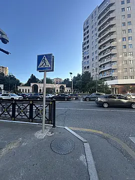 Kirayə verilir 2 otaqlı mənzil 100 m² — Bakı 2 otaq 100.00 m²
