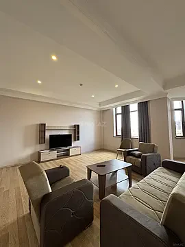 Kirayə verilir 3 otaqlı mənzil 175 m² — Bakı 3 otaq 175.00 m²