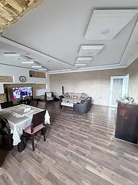 Kirayə verilir 4 otaqlı mənzil 120 m² — Bakı 4 otaq 120.00 m²