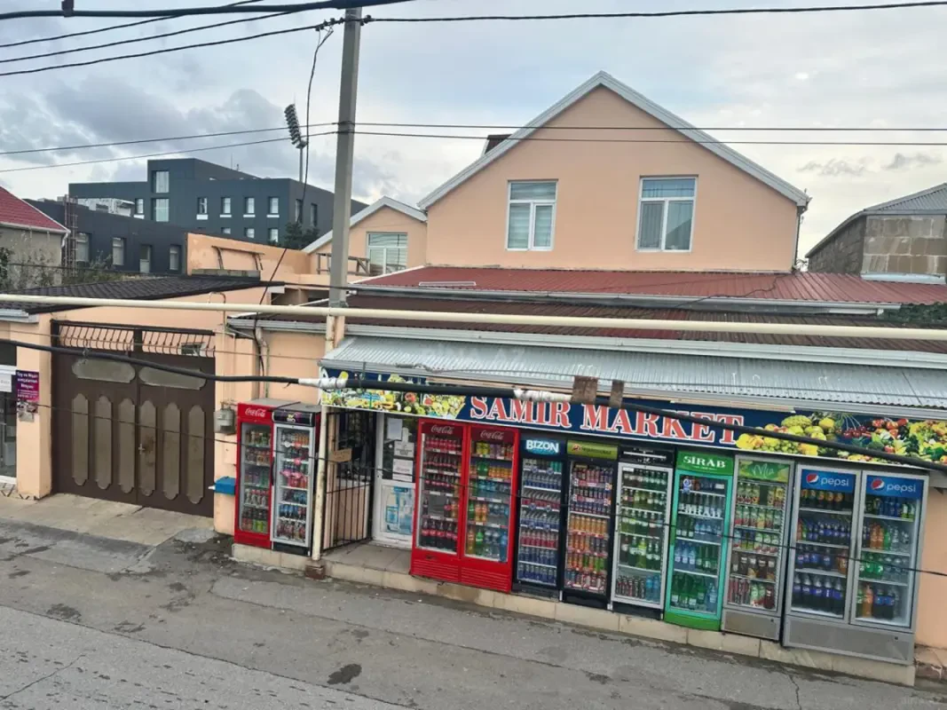 Satılır 6 otaqlı həyət evi 260 m²