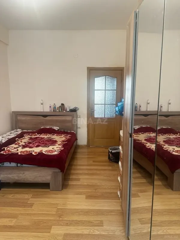 Kirayə verilir 2 otaqlı mənzil 100 m²