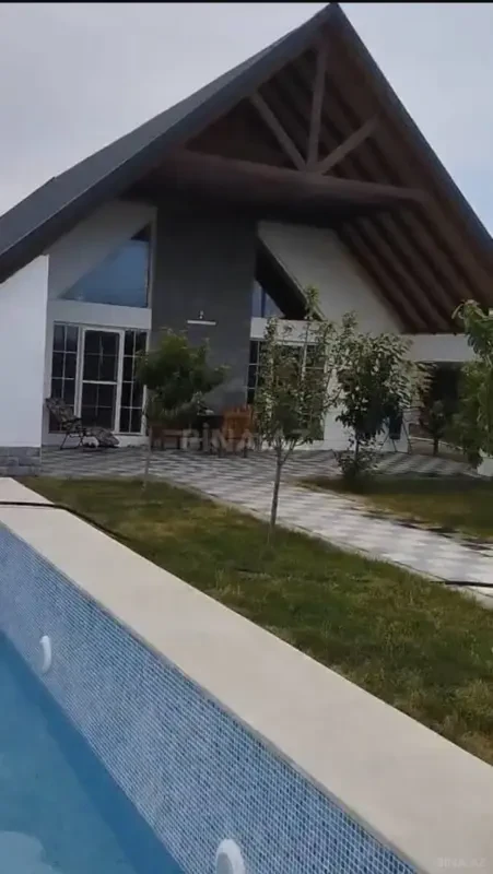 Kirayə verilir 5 otaqlı həyət evi 350 m²