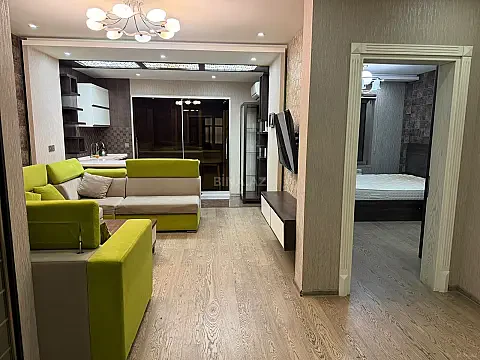 Kirayə verilir 2 otaqlı mənzil 50 m² — Bakı 2 otaq 50.00 m²