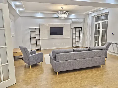 Kirayə verilir 4 otaqlı mənzil 220 m² — Bakı, Nərimanov 4 otaq 220.00 m²